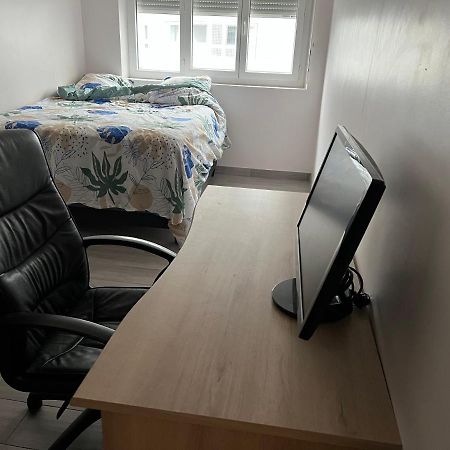 Appartement Pres De La Defense نانتير المظهر الخارجي الصورة